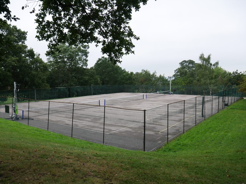 Mill Hill School