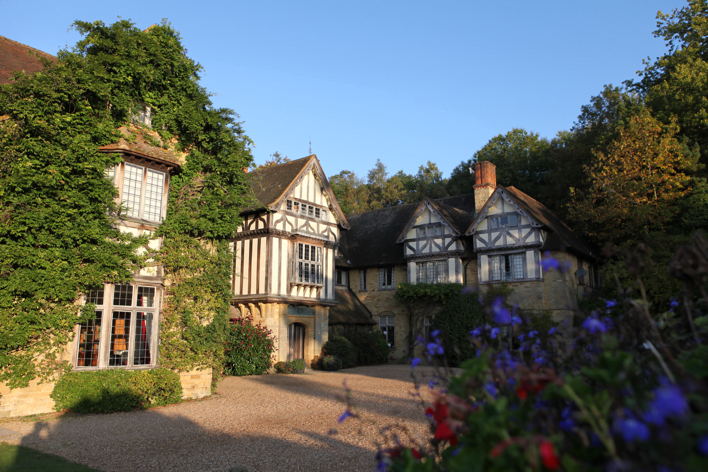 Hurtwood House
