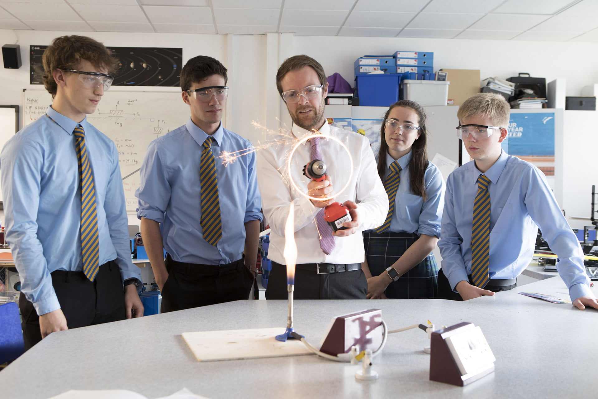 Im Bereich Naturwissenschaften ist die Lomond School ganz weit vorne.