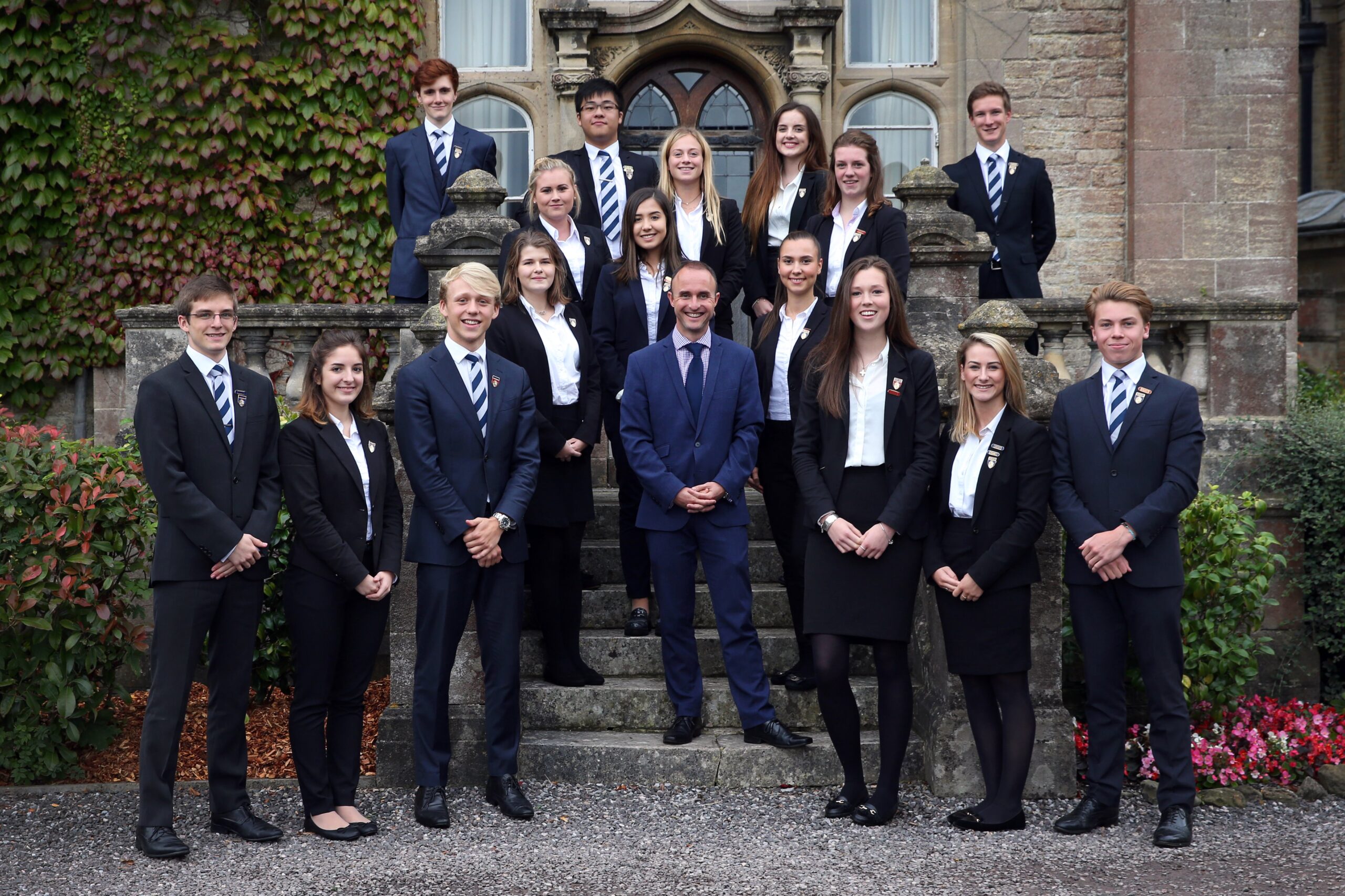 Warminster School