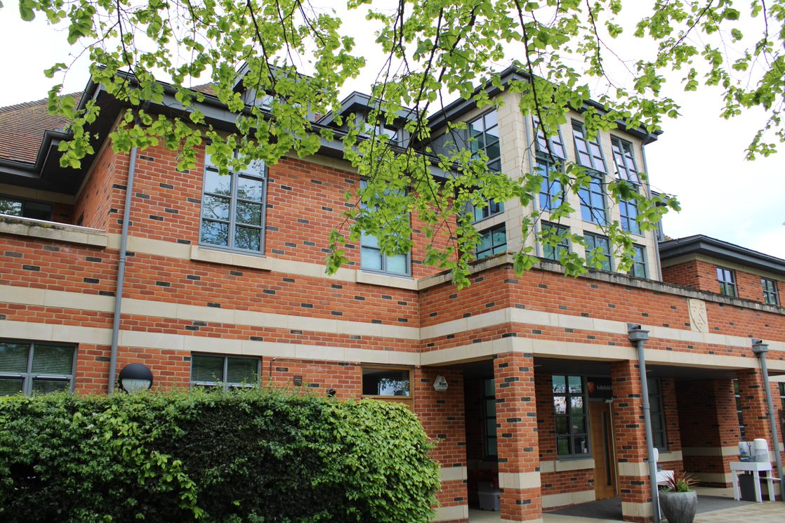 Felsted School