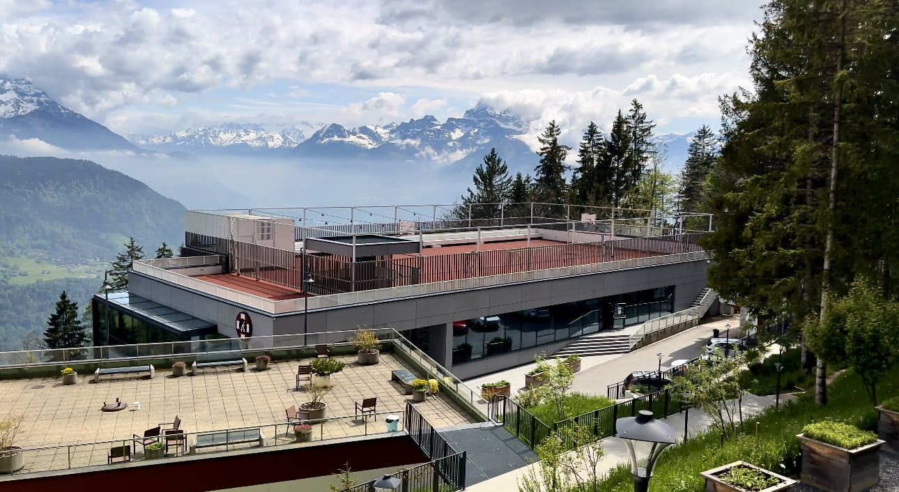 Leysin American School