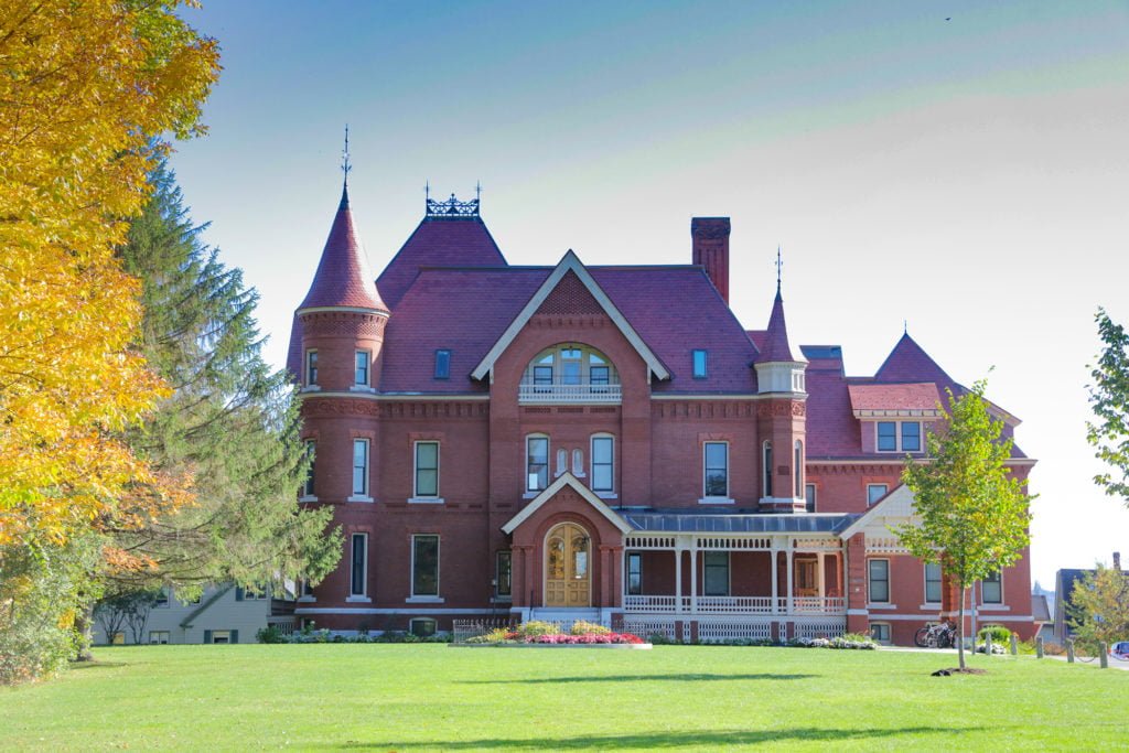 St. Johnsbury Academy