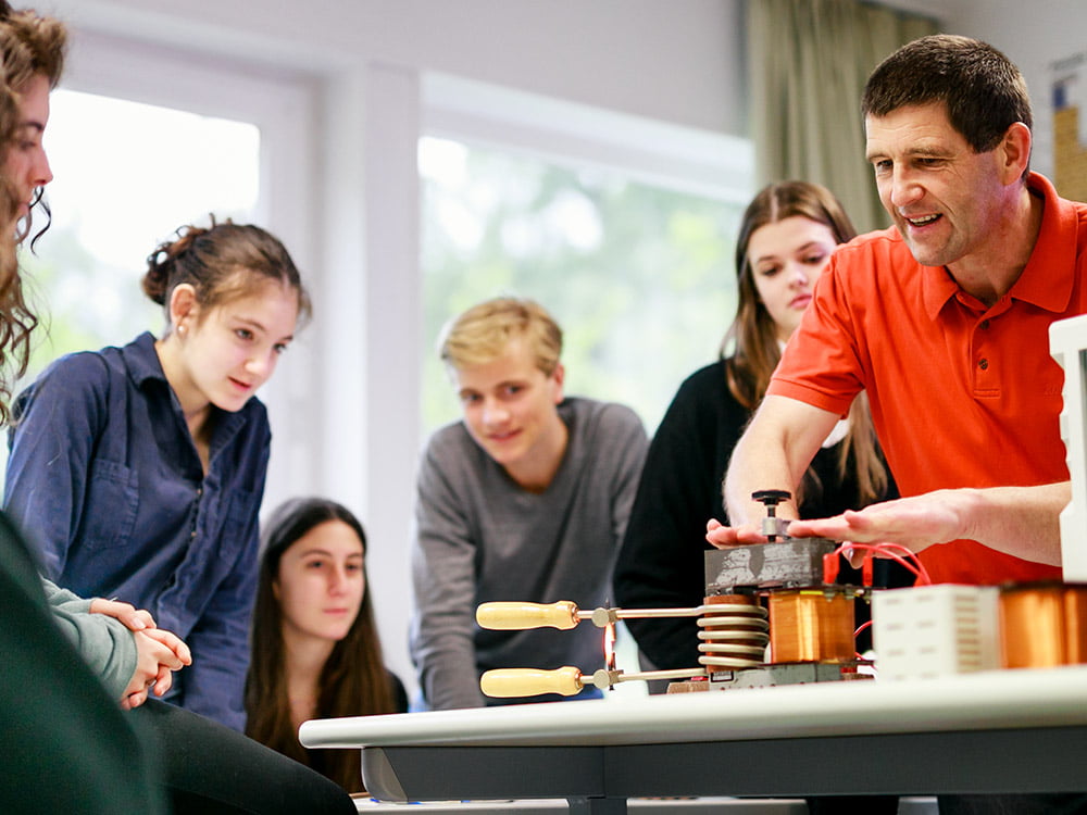 Internat Solling in Deutschland ist eine MINT-Schule, die besonderen Wert auf Mathematik, Informatik, Naturwissenschaften und Technik legt.