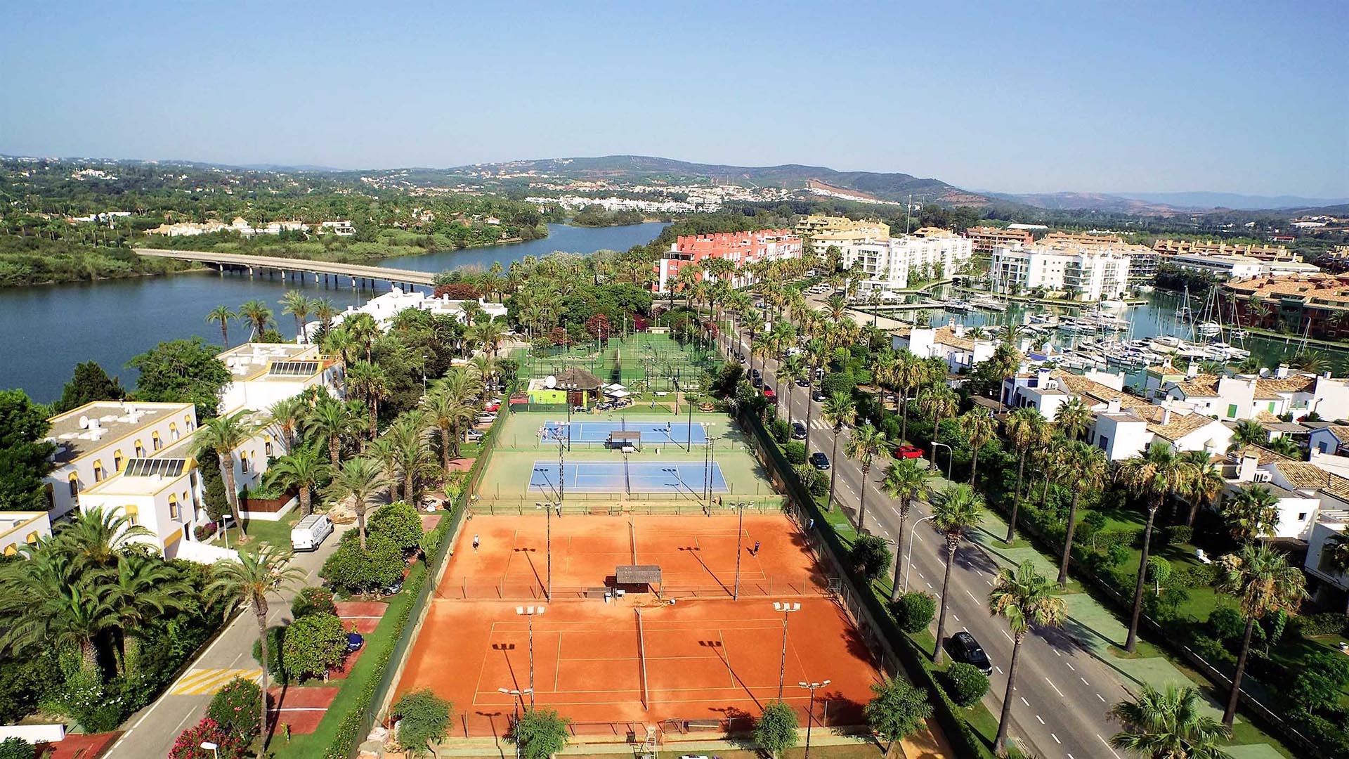 Tennis Internate Tennis Internate